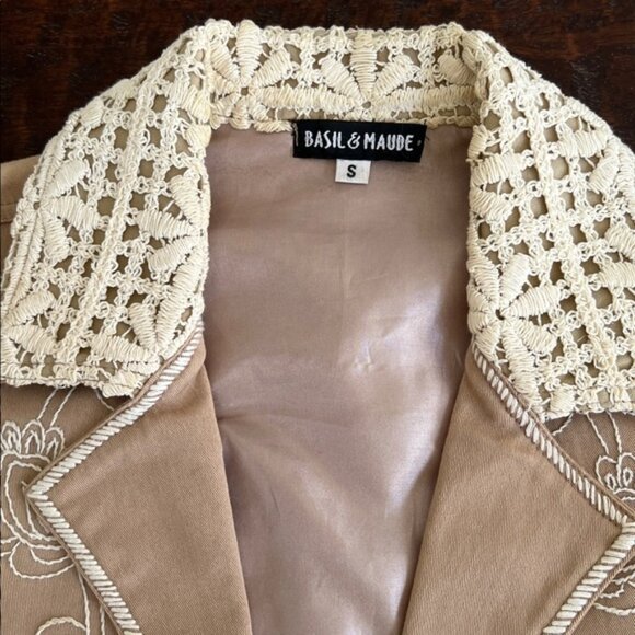 BASIL & MAUDE Anthropologie Embroidered Lace Tulle Crop Bolero Blazer Jacket S - Picture 5 of 11